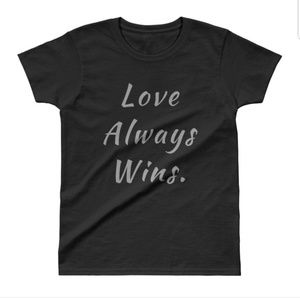 Women's t shirt